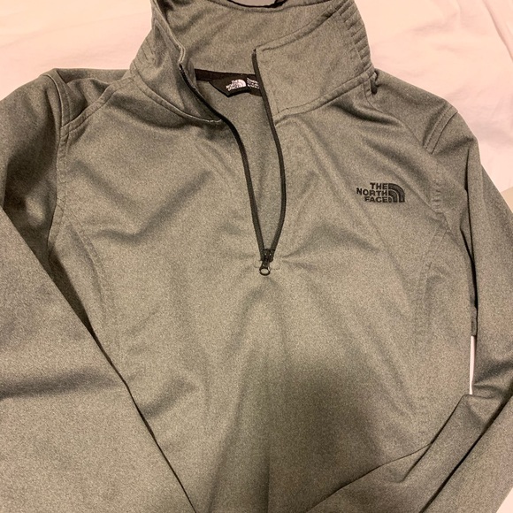 The North Face Tops - Northface Half Zip Athletic Wear The North Face Tops - Northface Half Zip Athletic Wear